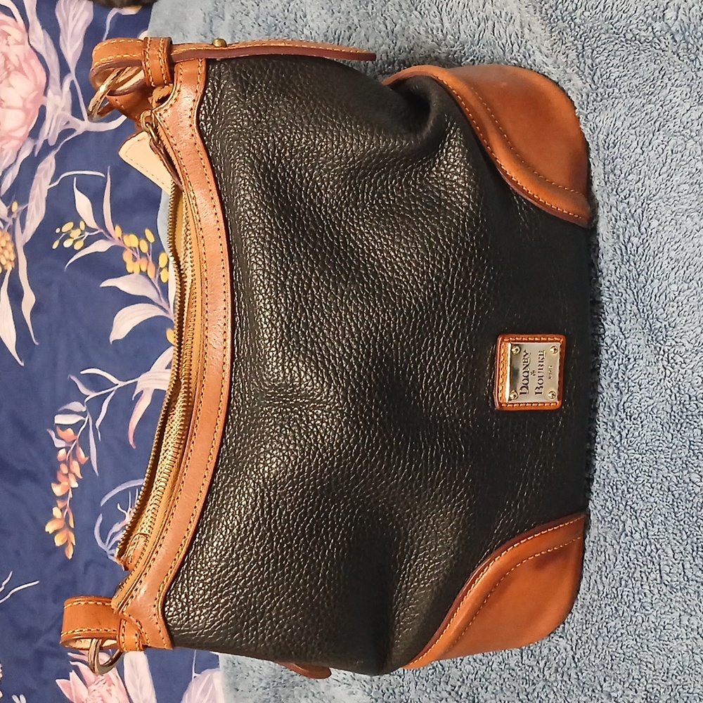Dooney and Bourke Leather Purse